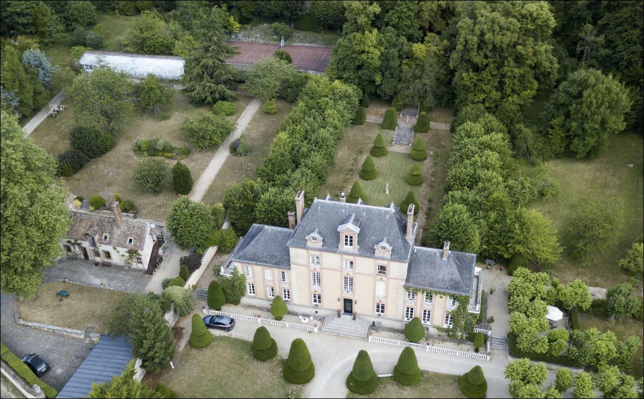 Chateau Rouillon D'Allest Hotel Chartrettes Exterior photo