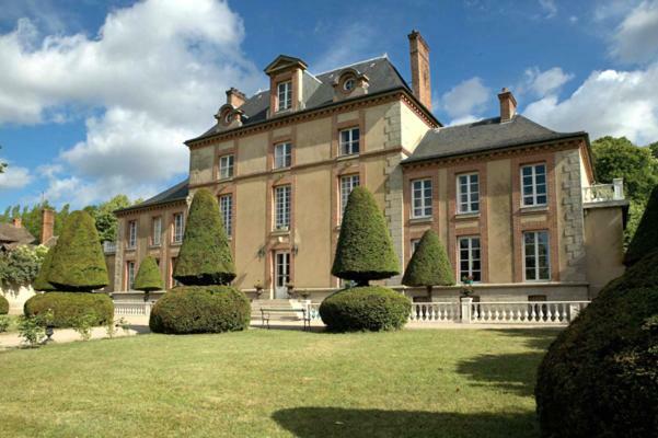 Chateau Rouillon D'Allest Hotel Chartrettes Exterior photo